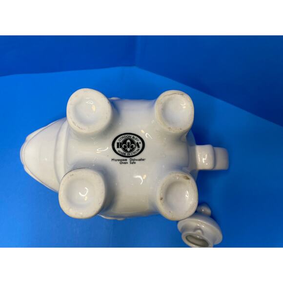 White Porcelain Elephant Teapot, Cordon Bleu, Collectible, Good Luck Decor - Picture 8 of 8